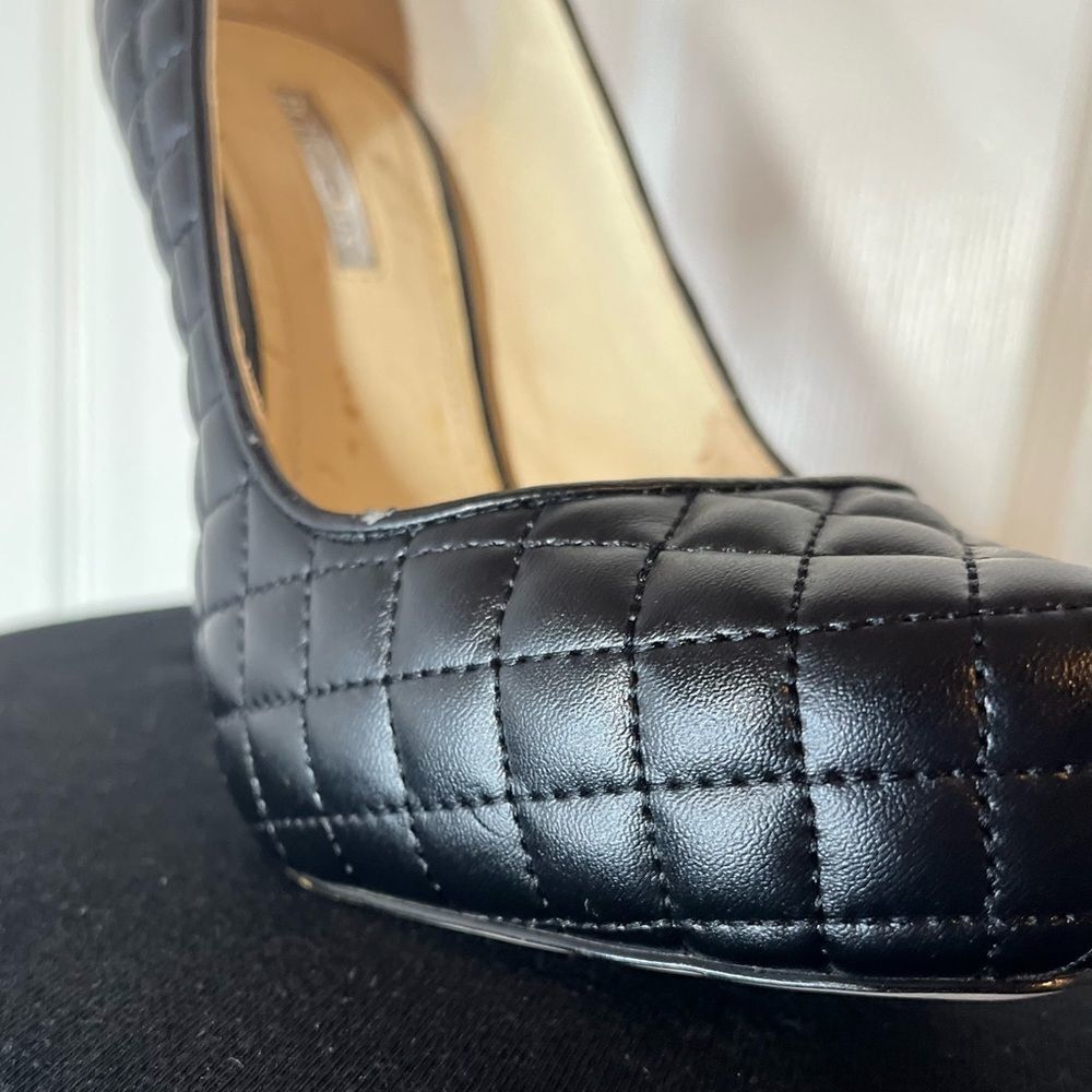 BCBGeneration Black Heels​​​ - Picture 4 of 9